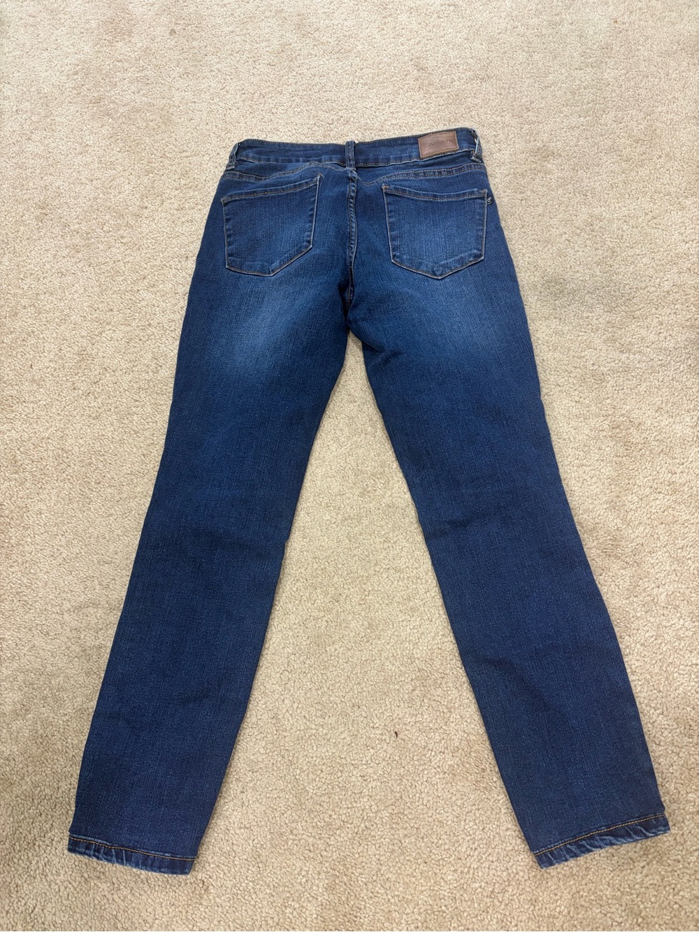 Tahari Dark Blue Skinny Jeans with Contrast Stitching